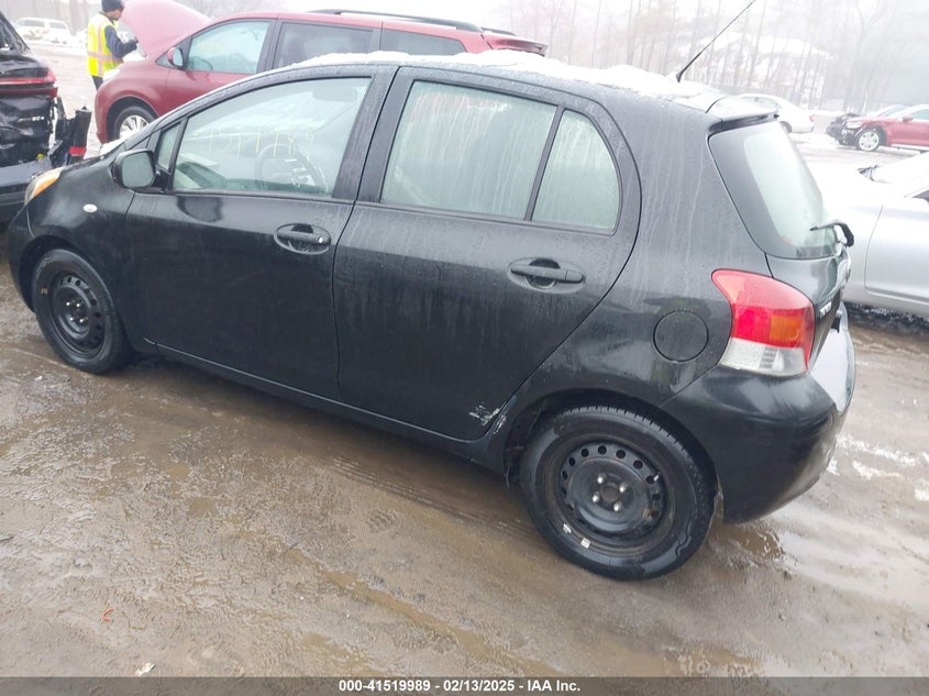 2011 TOYOTA YARIS VIN: JTDKT4K36B5334649