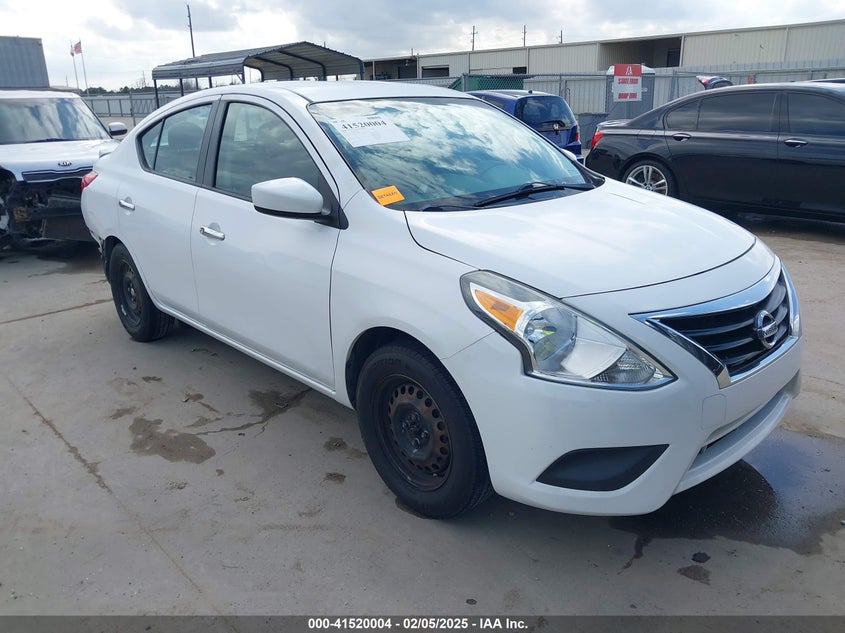 2018 Nissan Versa