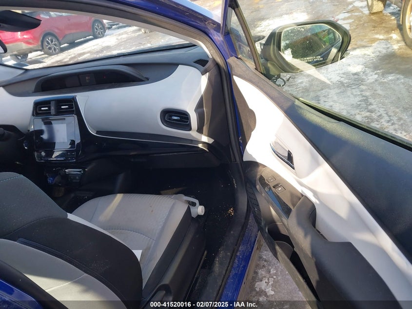 2017 TOYOTA PRIUS VIN: JTDKBRFU1H3537147