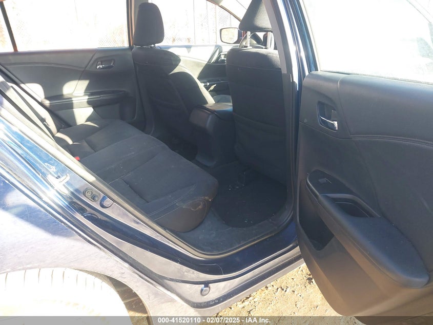 2015 HONDA ACCORD VIN: 1HGCR2F54FA226371