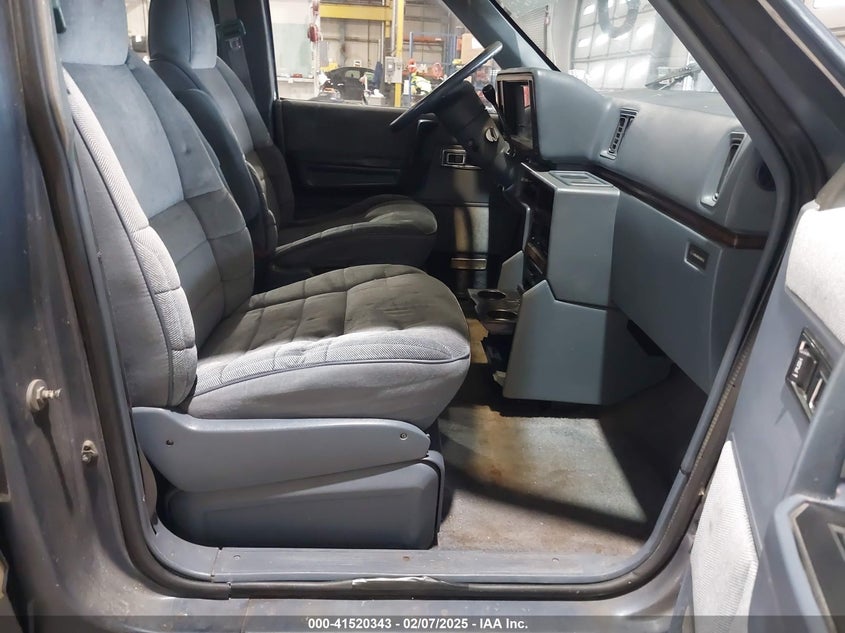 1B4FK54R8LX287039 1990 DODGE CARAVAN photo no. 5