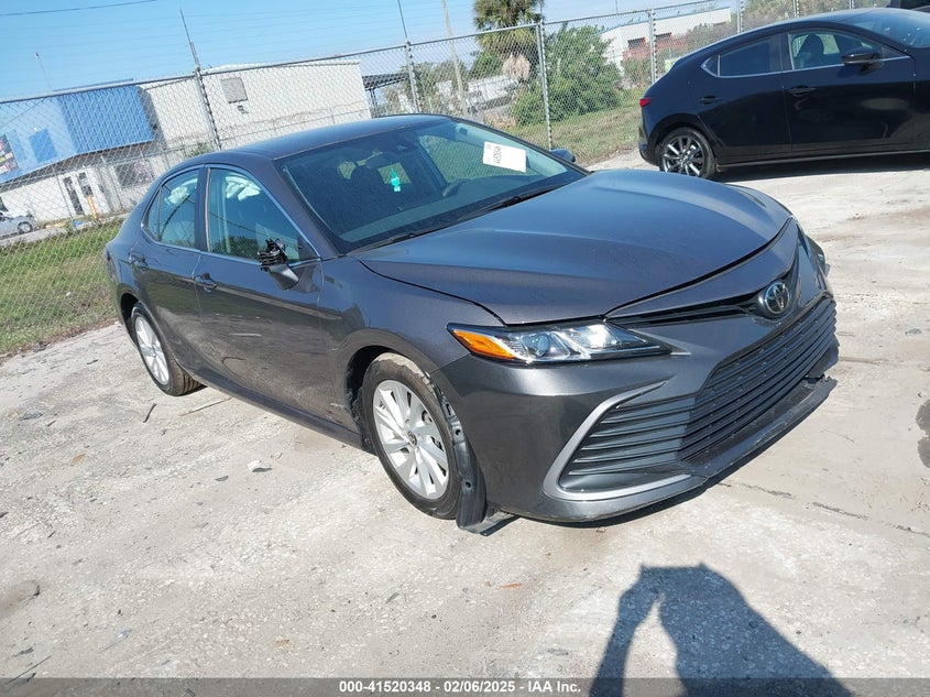 2023 TOYOTA CAMRY  (VIN: 4T1C11AK7PU752275)