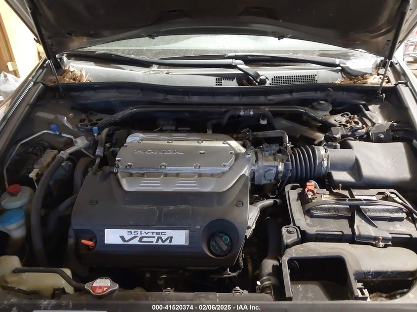 2009 HONDA ACCORD VIN: 1HGCP36839A003975