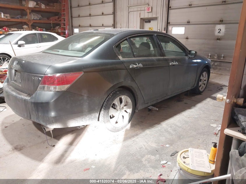 2009 HONDA ACCORD VIN: 1HGCP36839A003975