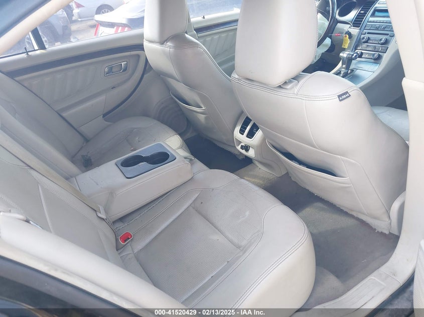 2011 FORD TAURUS VIN: 1FAHP2FW4BG105923