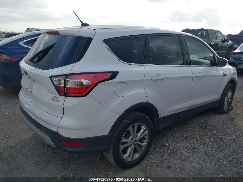 2017 FORD ESCAPE SE - 1FMCU0GD5HUC00303