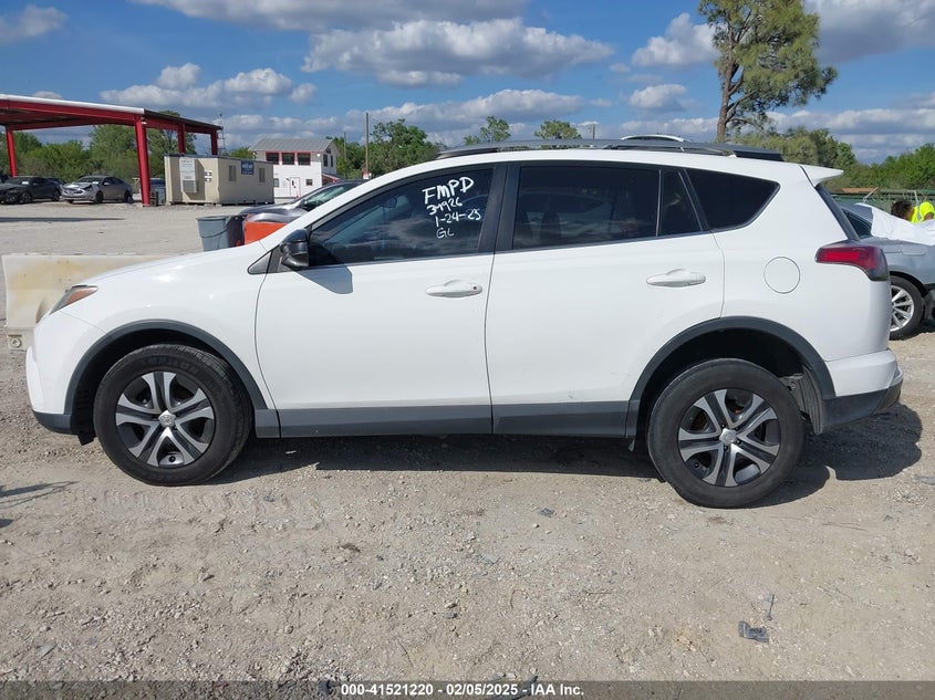 2018 TOYOTA RAV4 LE - 2T3ZFREV5JW496456
