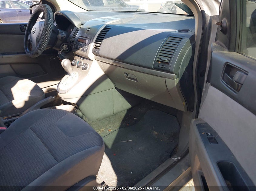 2008 NISSAN SENTRA VIN: 3N1AB61E18L727080