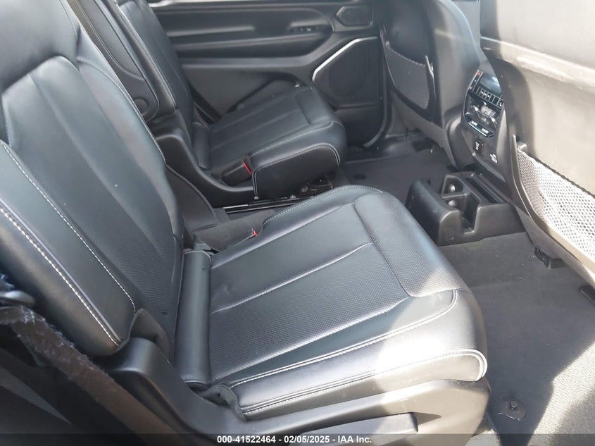 2023 JEEP GRAND CHEROKEE L OVERLAND 4X4 - 1C4RJKDG4P8737446