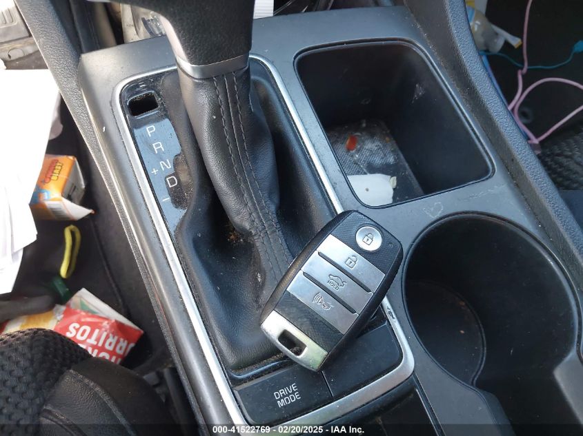 2019 Kia Optima S VIN: 5XXGT4L35KG288599 Lot: 41522769