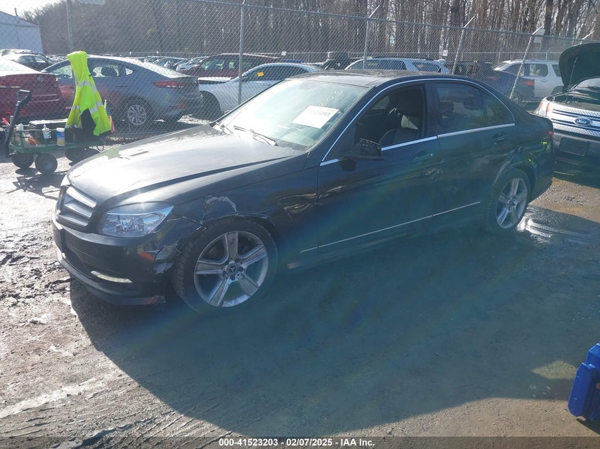 2011 MERCEDES-BENZ C 300 VIN: WDDGF8BB0BR141312