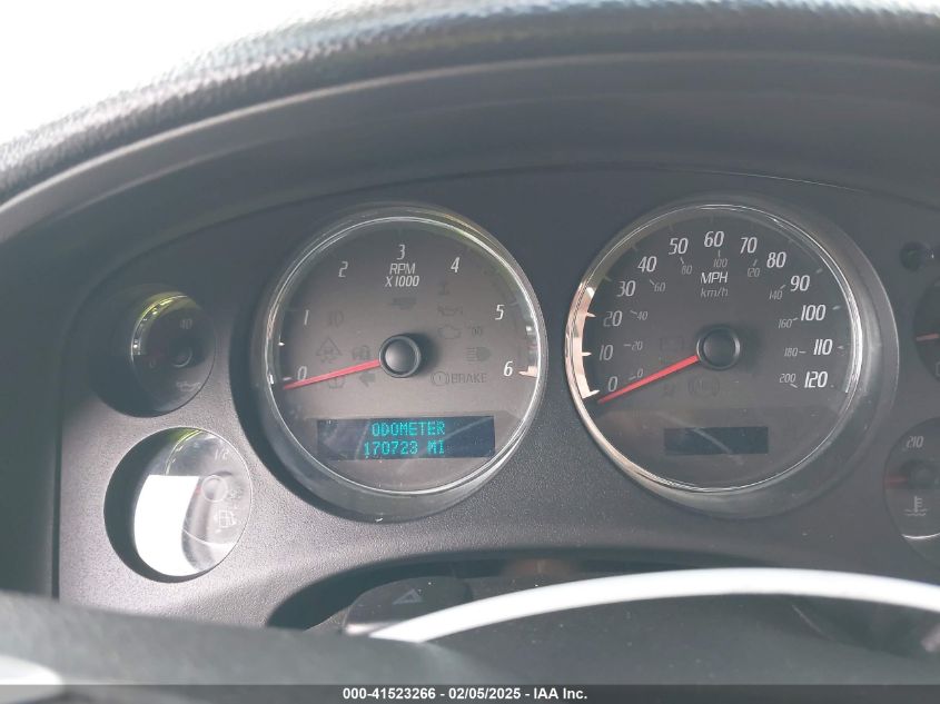 2007 GMC Yukon Denali VIN: 1GKFK63877J334091 Lot: 41523266