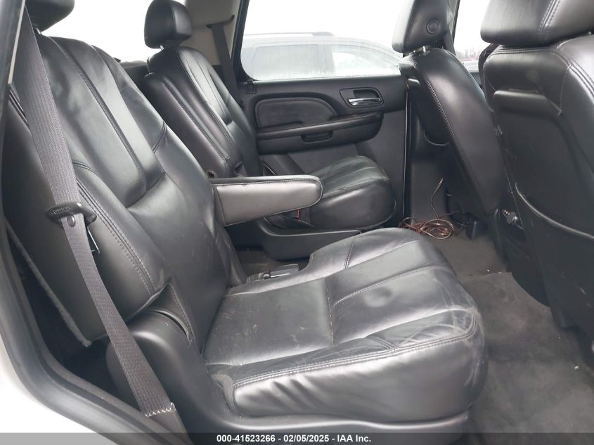 2007 GMC Yukon Denali VIN: 1GKFK63877J334091 Lot: 41523266