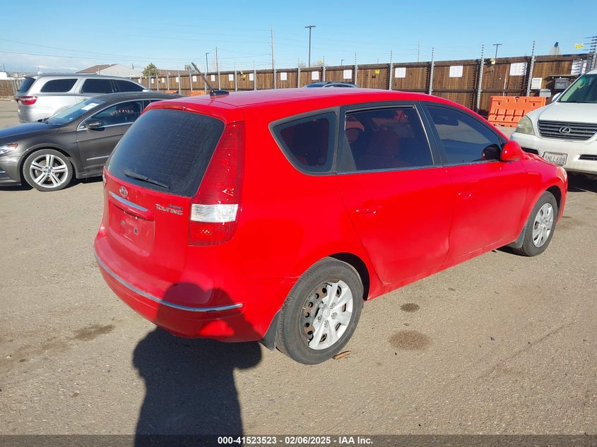 2010 HYUNDAI ELANTRA TOURING VIN: KMHDB8AE7AU066121