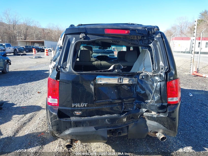 2014 HONDA PILOT EX-L - 5FNYF4H68EB036500