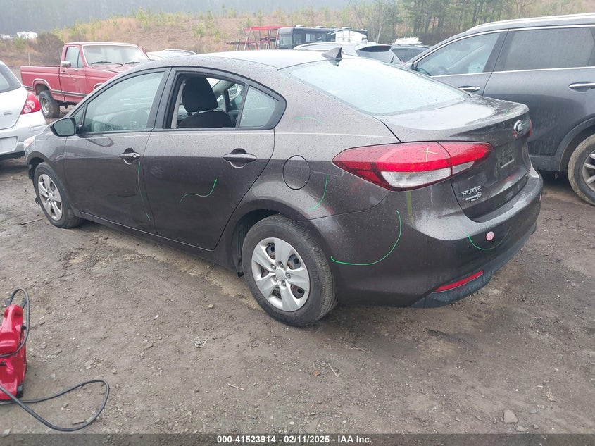 2018 KIA FORTE LX - 3KPFK4A77JE197233