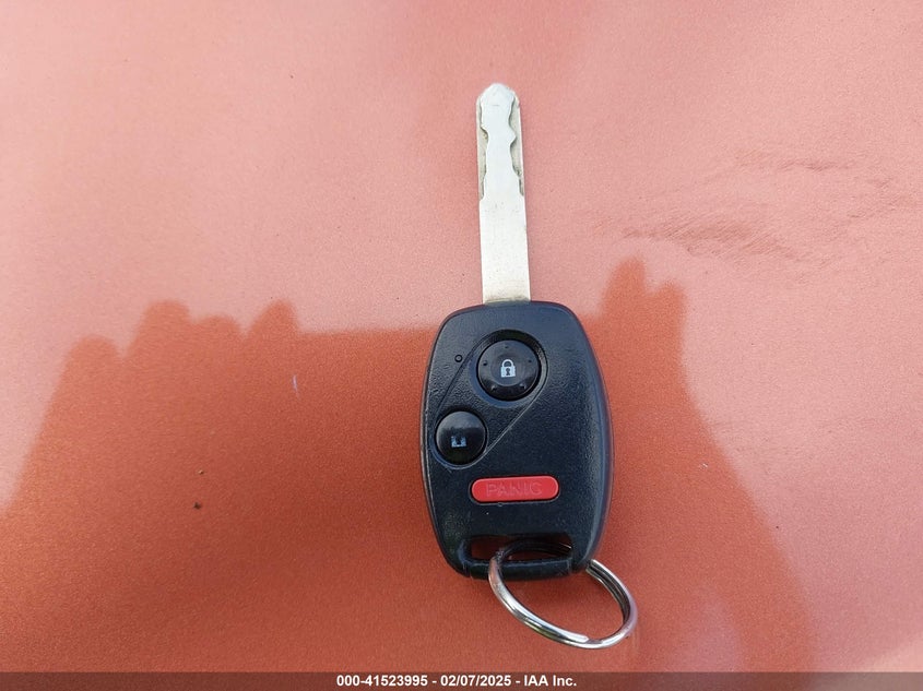 2008 HONDA FIT VIN: JHMGD38678S015462
