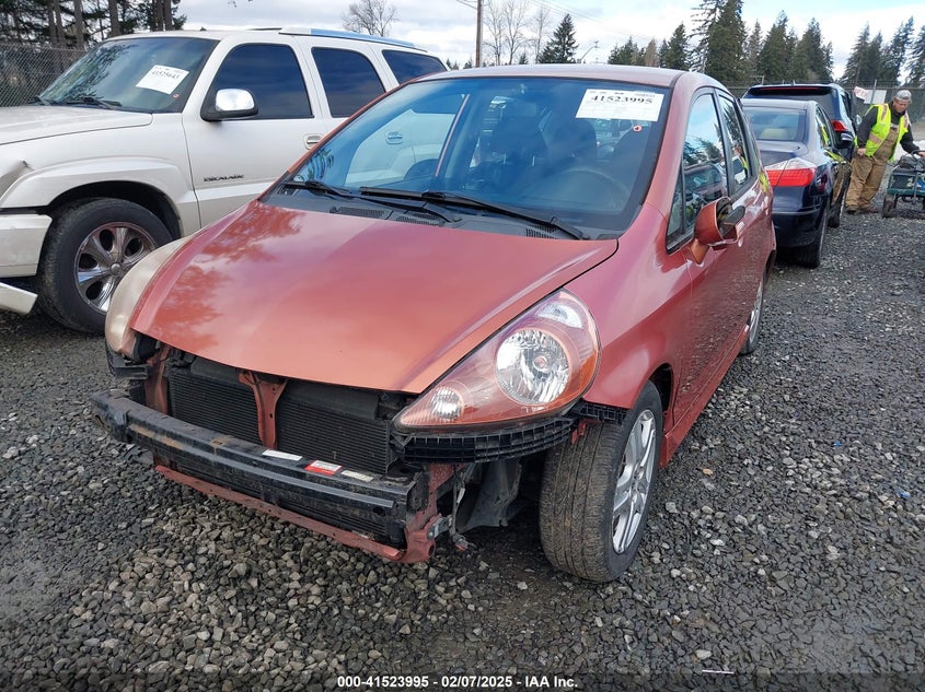 2008 HONDA FIT VIN: JHMGD38678S015462