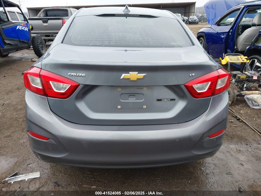 2019 CHEVROLET CRUZE VIN: 1G1BE5SMXK7100519