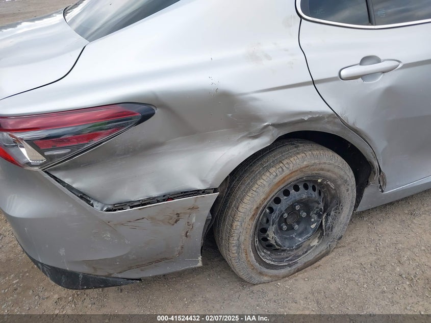 2021 Toyota Camry Le Hybrid VIN: 4T1C31AK1MU028040 Lot: 41524432