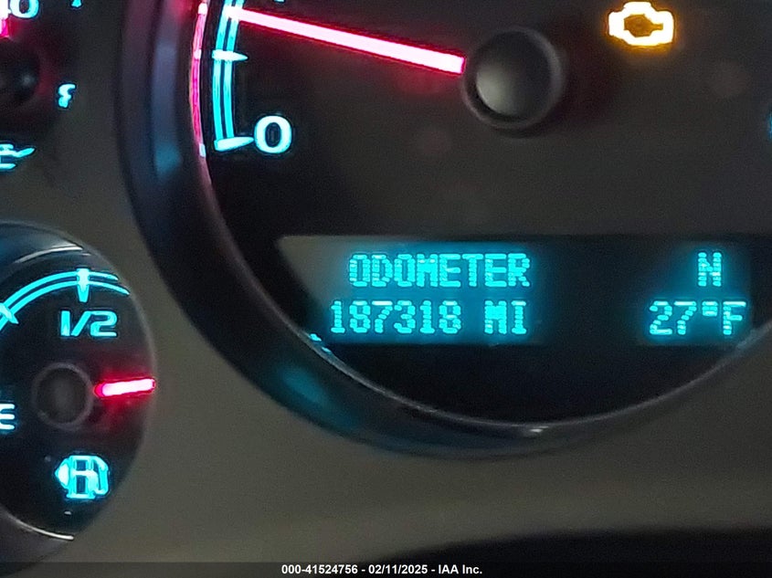 2013 Chevrolet Tahoe Lt VIN: 1GNSKBE00DR223851 Lot: 41524756