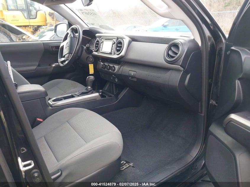 2017 TOYOTA TACOMA VIN: 5TFBZ5DN1HX003445