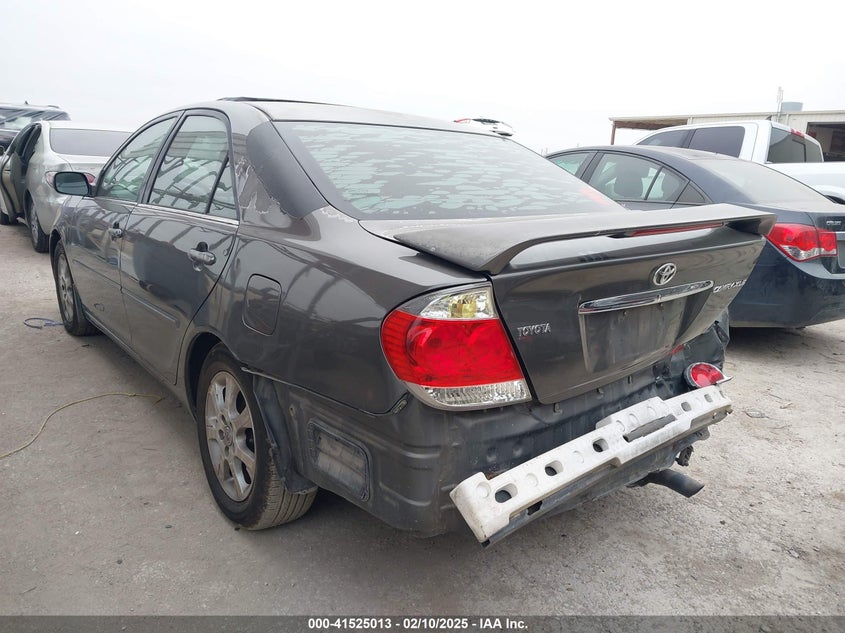 4T1BF30K96U627657 2006 TOYOTA CAMRY photo no. 3