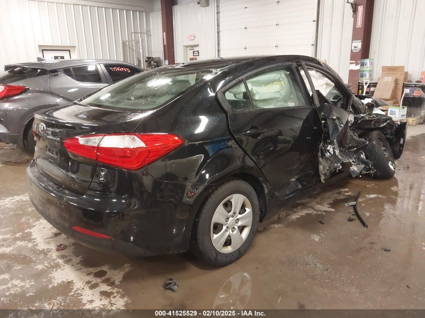 2015 KIA FORTE LX - KNAFK4A67F5375102