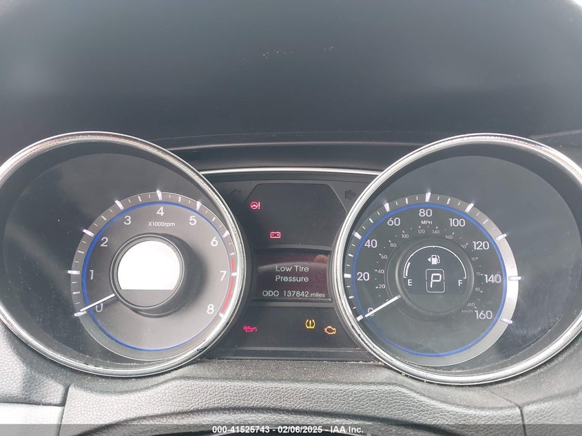 2014 HYUNDAI SONATA VIN: 5NPEB4AC7EH819520