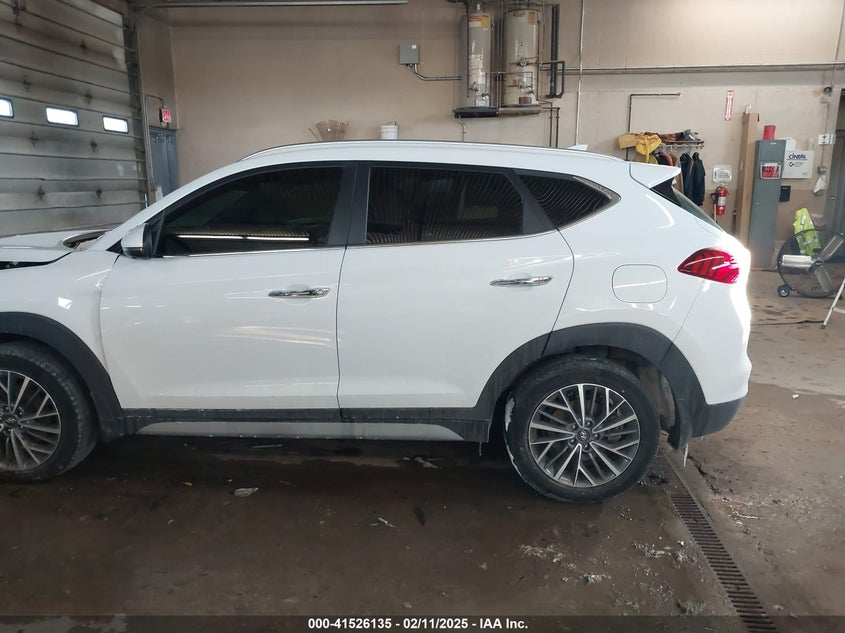 2019 HYUNDAI TUCSON VIN: KM8J3CAL4KU991670
