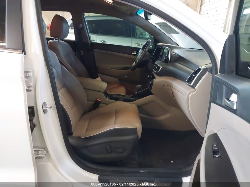 2019 HYUNDAI TUCSON VIN: KM8J3CAL4KU991670