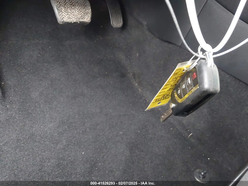 2021 TOYOTA COROLLA LE - JTDEPMAE0MJ138155