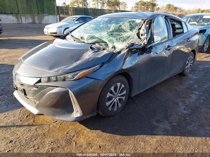 VIN JTDKAMFP1M3183950 2021 TOYOTA PRIUS PRIME XLE