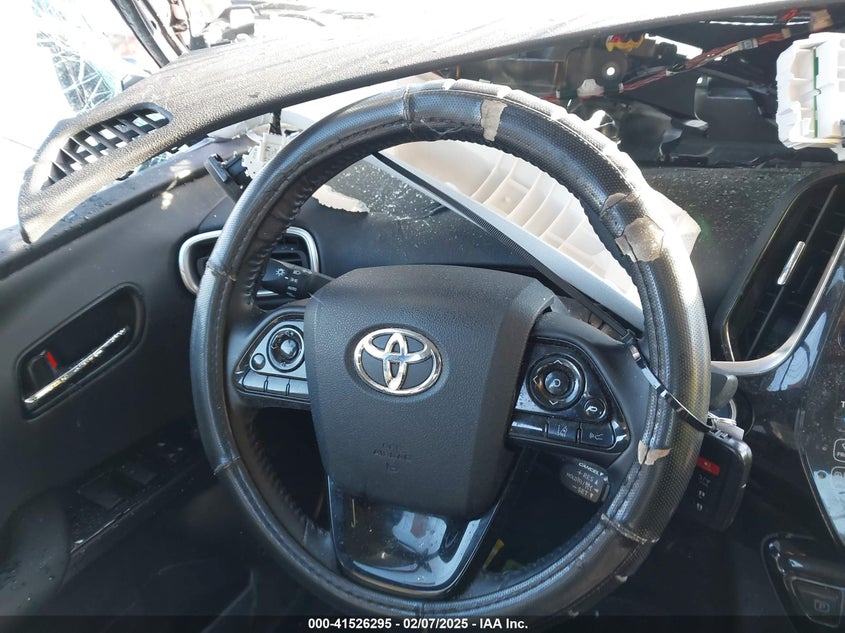 VIN JTDKAMFP1M3183950 2021 TOYOTA PRIUS PRIME XLE