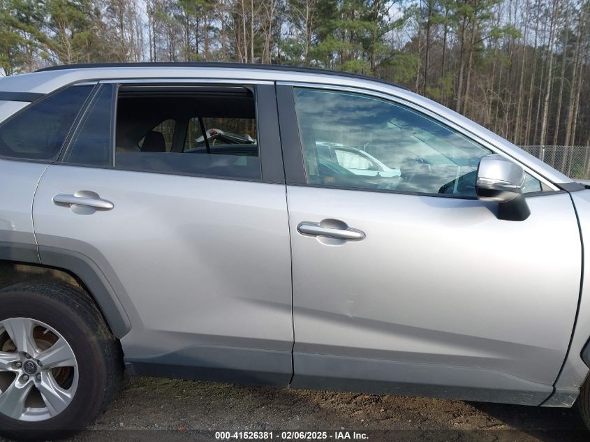 2019 Toyota Rav4 Xle VIN: 2T3W1RFV1KC013046 Lot: 41526381