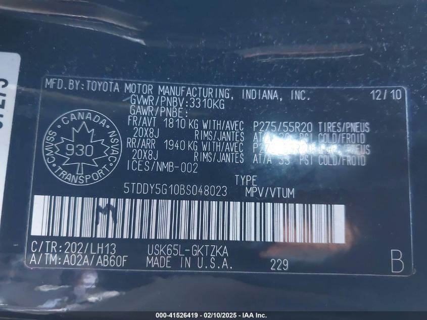 2011 Toyota Sequoia Platinum 5.7L V8 VIN: 5TDDY5G10BS048023 Lot: 41526419