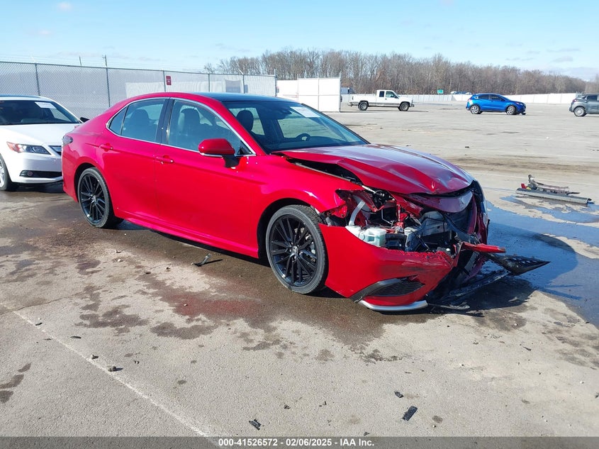 2021 TOYOTA CAMRY  (VIN: 4T1K61AKXMU473945)