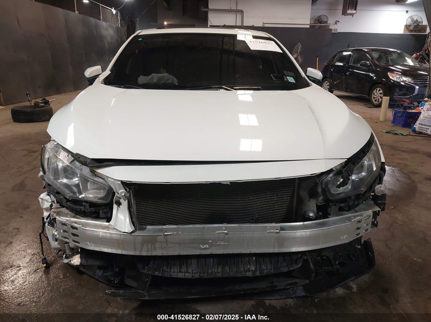 2017 HONDA CIVIC VIN: SHHFK7H75HU400887