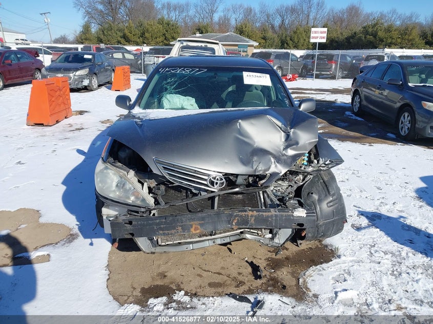 2006 TOYOTA CAMRY VIN: 4T1BE32K26U681429