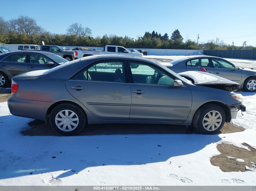 2006 TOYOTA CAMRY VIN: 4T1BE32K26U681429