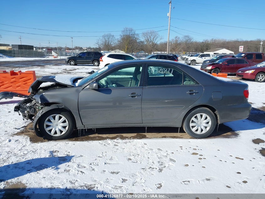 2006 TOYOTA CAMRY VIN: 4T1BE32K26U681429