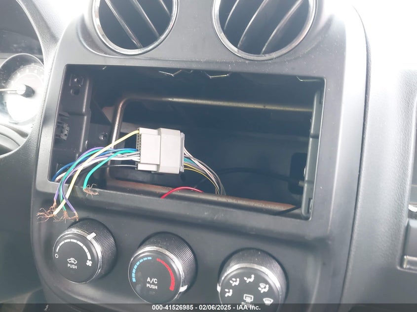 2014 JEEP PATRIOT LATITUDE - 1C4NJRFB6ED760109