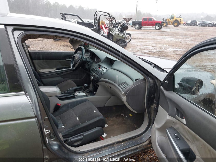 2008 HONDA ACCORD VIN: 1HGCP26828A127292