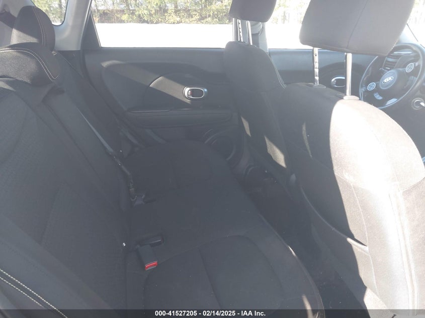 2014 KIA SOUL + - KNDJP3A55E7067106