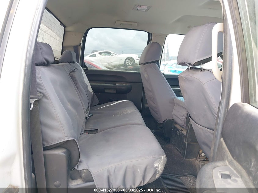 2011 CHEVROLET SILVERADO 1500 VIN: 3GCPKSE39BG220436