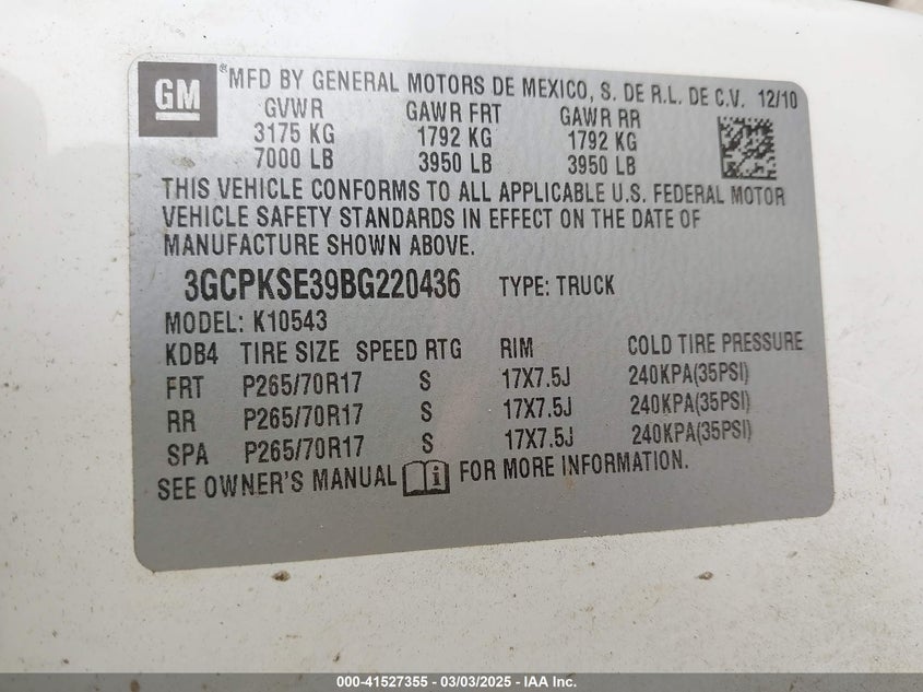 2011 CHEVROLET SILVERADO 1500 VIN: 3GCPKSE39BG220436