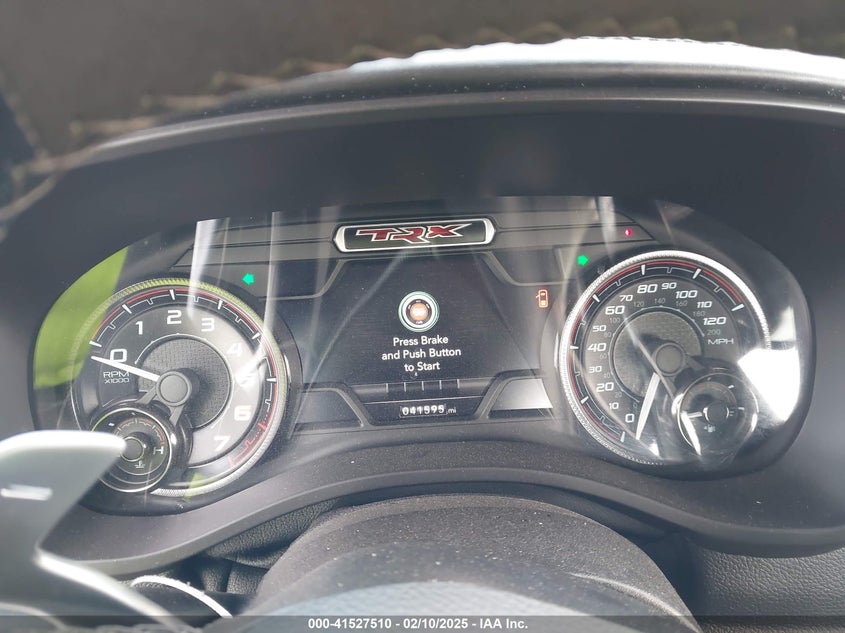 2021 RAM 1500 VIN: 1C6SRFU96MN705492