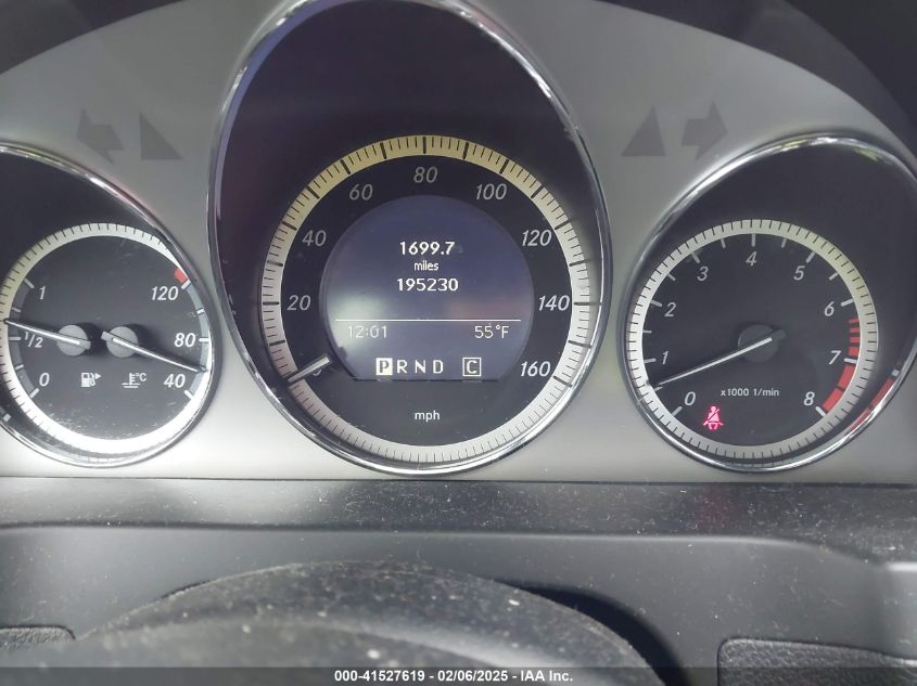 2009 Mercedes-Benz C 300 Luxury 4Matic/Sport 4Matic VIN: WDDGF81X59F274477 Lot: 41527619