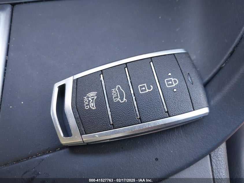2019 GENESIS G70 ADVANCED RWD VIN: KMTG34LA0KU032218