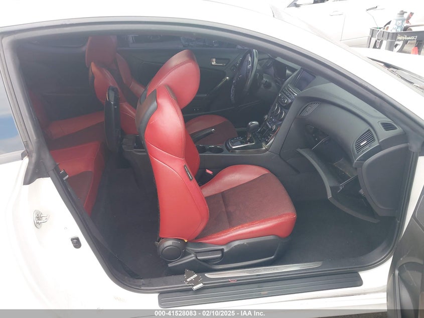 2013 HYUNDAI GENESIS COUPE VIN: KMHHU6KJ6DU081340
